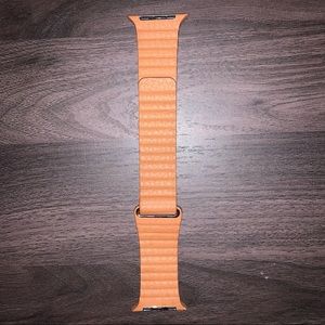 Apple 42/44mm Saddle Brown Leather Loop Band